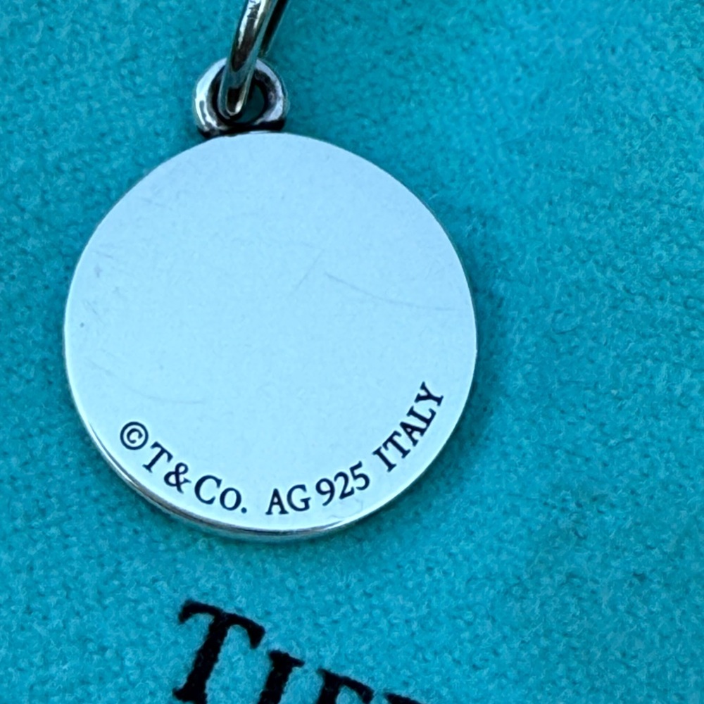 Tiffany & Co. Blue & Sterling Silver Silhouette Boy Charm, retired and rare. - Picture 2 of 3
